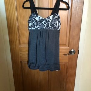 Lululemon Athletica Top Size 10.